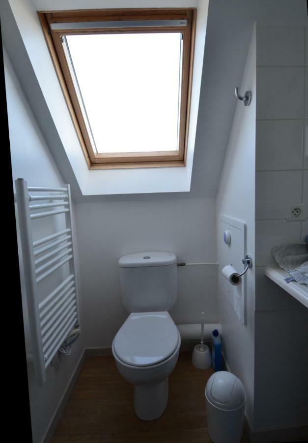 Vacances A L Ocean - T4 Grand Balcon Tout Confort - Wifi Et Parking Gratuits - Mer Plage Piscine A Environ 25 M - Centre Ville, Tous Commerces, Marche, Et Port A 10 Minutes A Pied En Longeant La Mer Guilvinec Exterior photo